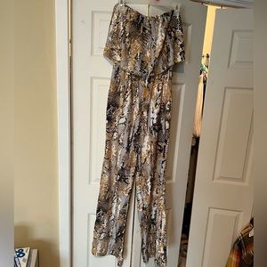 Long snakeskin romper med